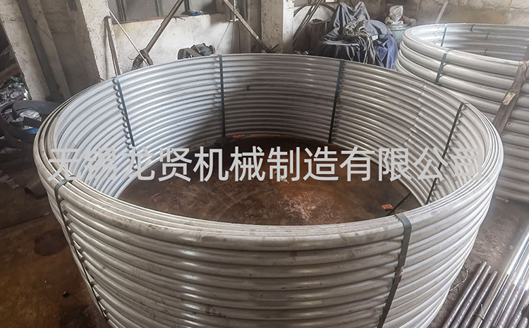 封頭半圓管